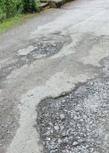 Is Asphalt Resurfacing the Right Solution for Your Driveway or Parking Lot?